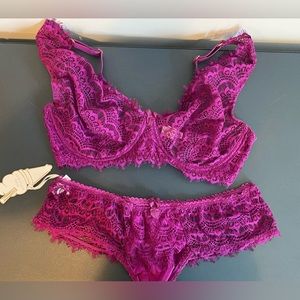 Mimi Holliday Lace Bra and Thong set